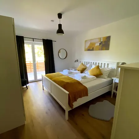Pinta Kombilo Apartments Grobming Room photo
