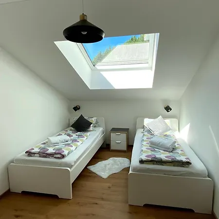 Pinta Kombilo Apartments Grobming Room photo